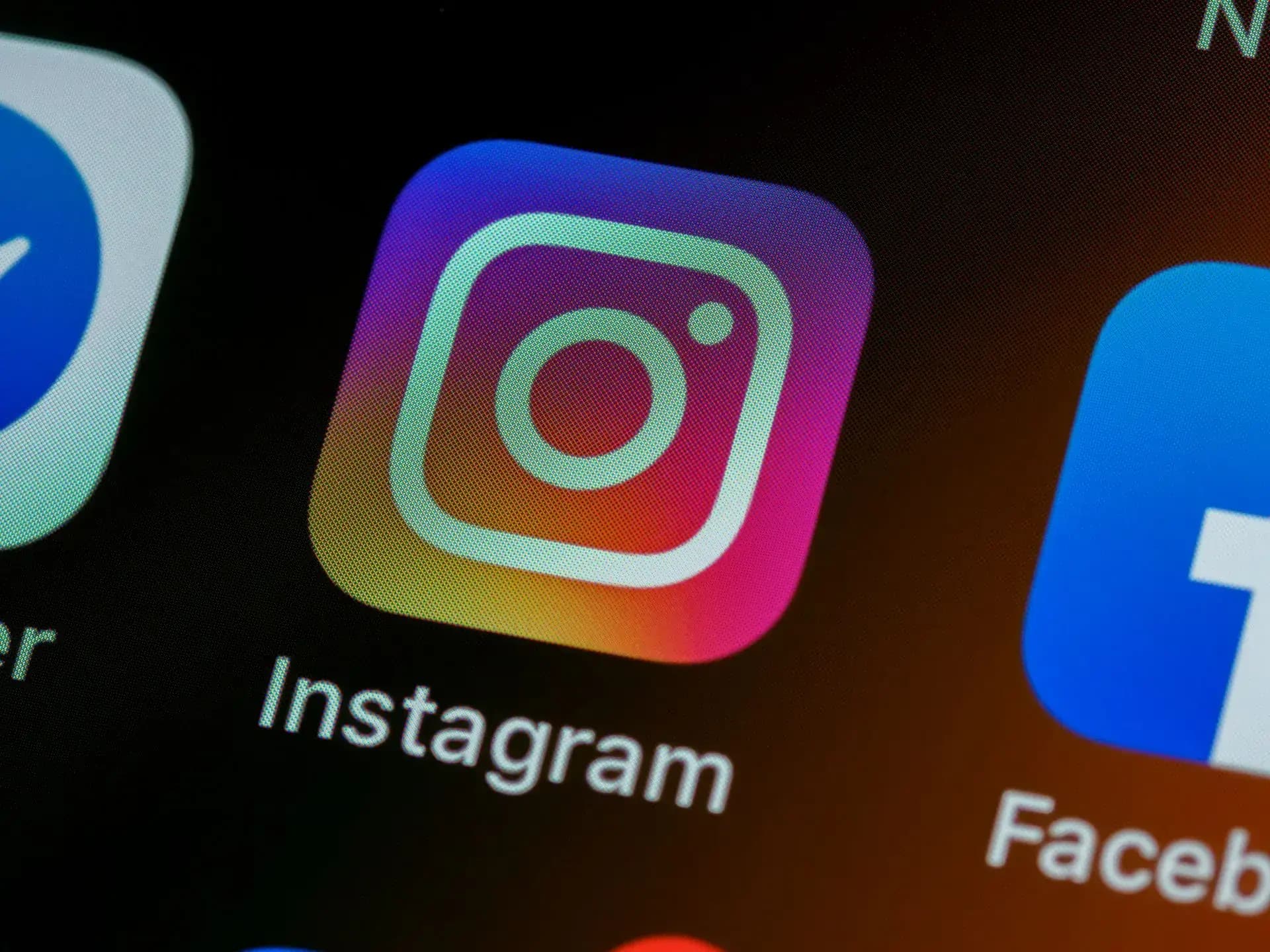 Comment Instagram va désormais référencer les vidéos et les photos